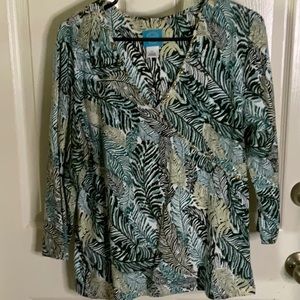 🔵 Top 3/4 sleeves Gently worn.